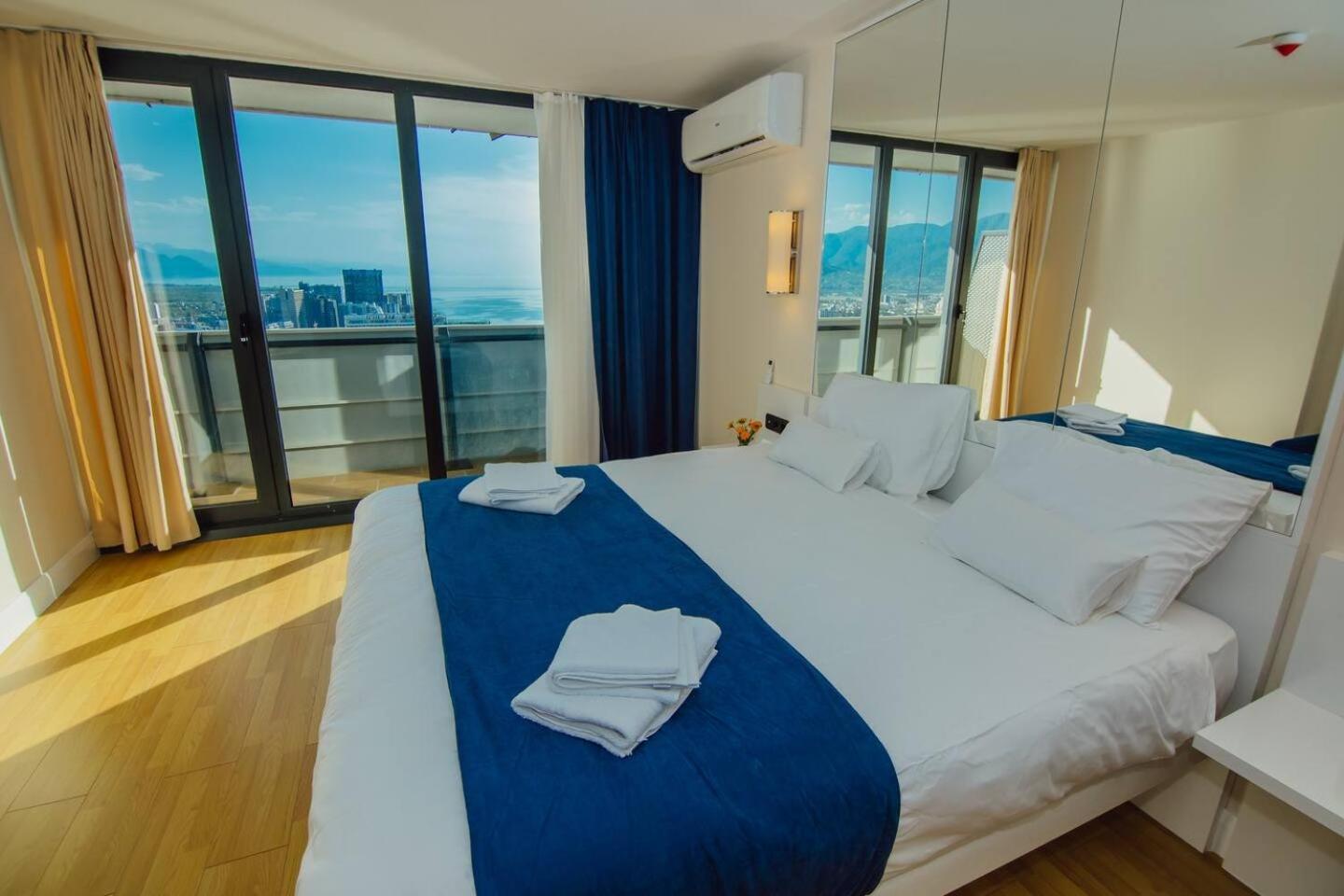 Orbi City Block A Floor 10 Room 40 Батуми Экстерьер фото